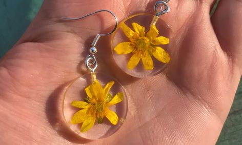 Introduction To Resin Art Small Online Class For Ages 16 18