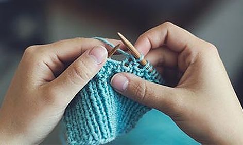 Knitting Club Small Online Class For Ages 13 18 Outschool