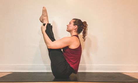 Full Body Workout With A Professional Acrobat No Equipment Needed