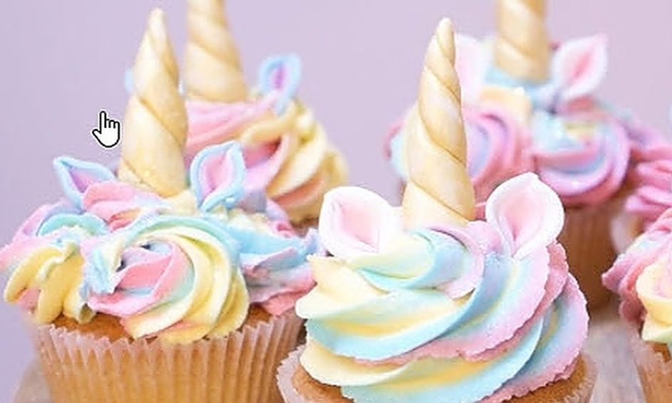 Let S Bake Unicorn Cupcakes Small Online Class For Ages 8 13 Outschool - roblox cupcakes walmart