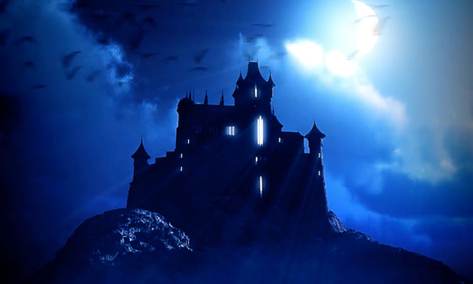 Escape The Haunted Mansion Small Online Class For Ages 9 12 Outschool - roblox escape the haunted house