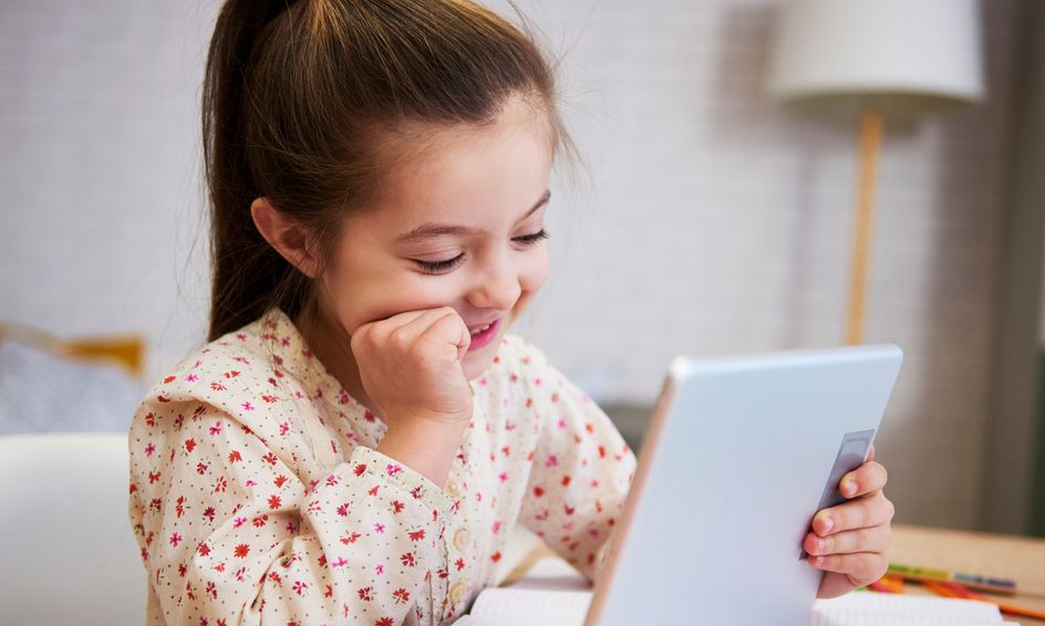 Let S Speak English Small Group Esl Small Online Class For Ages 8 12 Outschool
