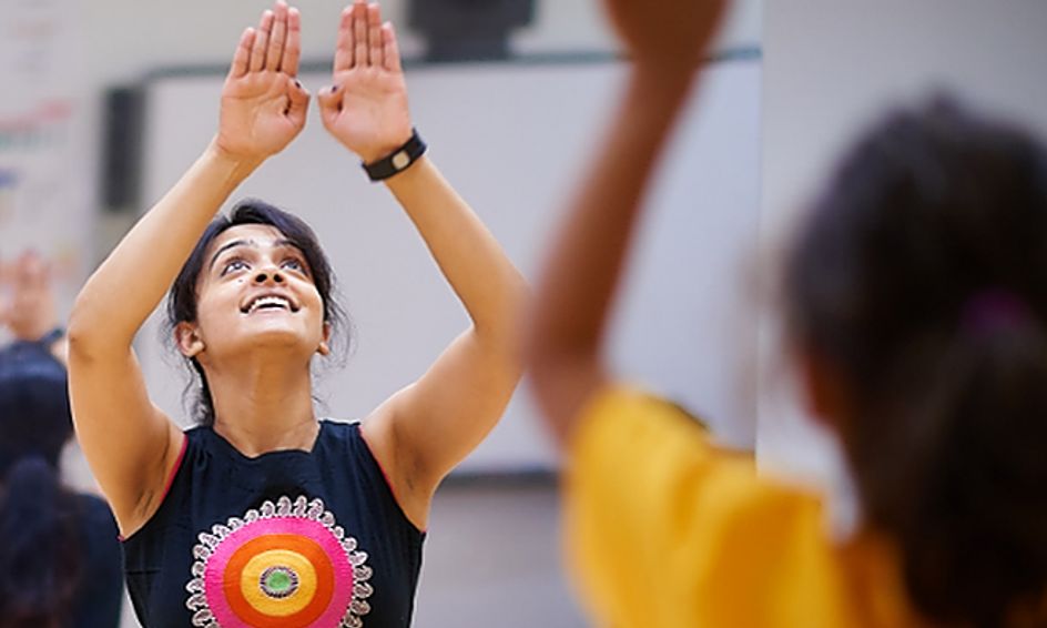 Learn Bollywood Dance & Explore India! (Ages 69) Small Online Class