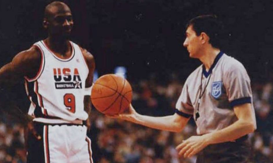 The Mind Of A Champion The Psychology Of Michael Jordan Small