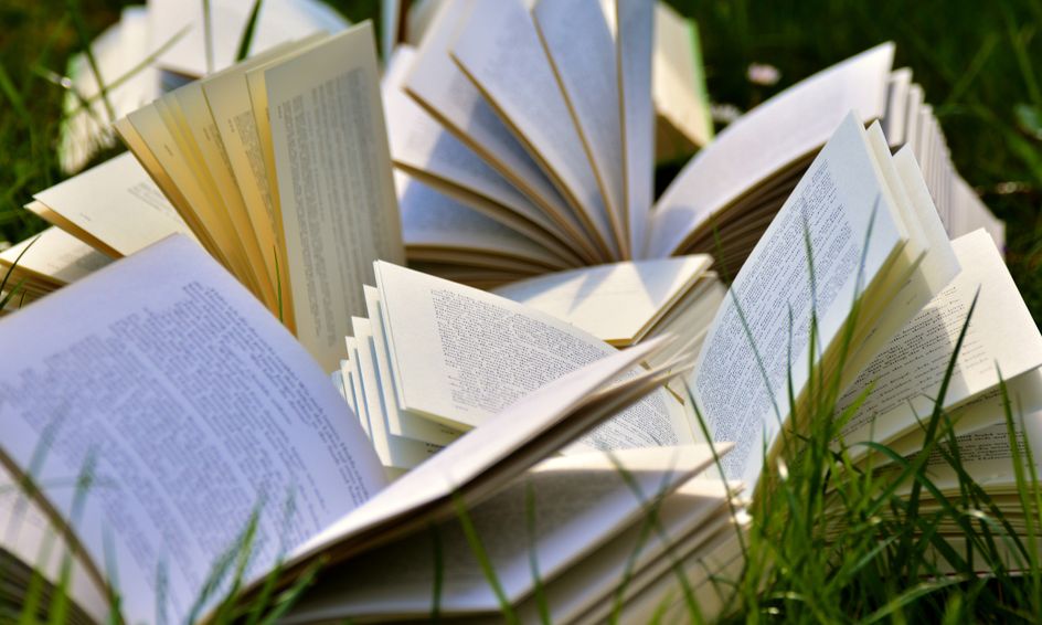 Eight Weeks Eight Books A Book Club For Gifted Students Who Love To Read Small Online Class For Ages 10 13 Outschool