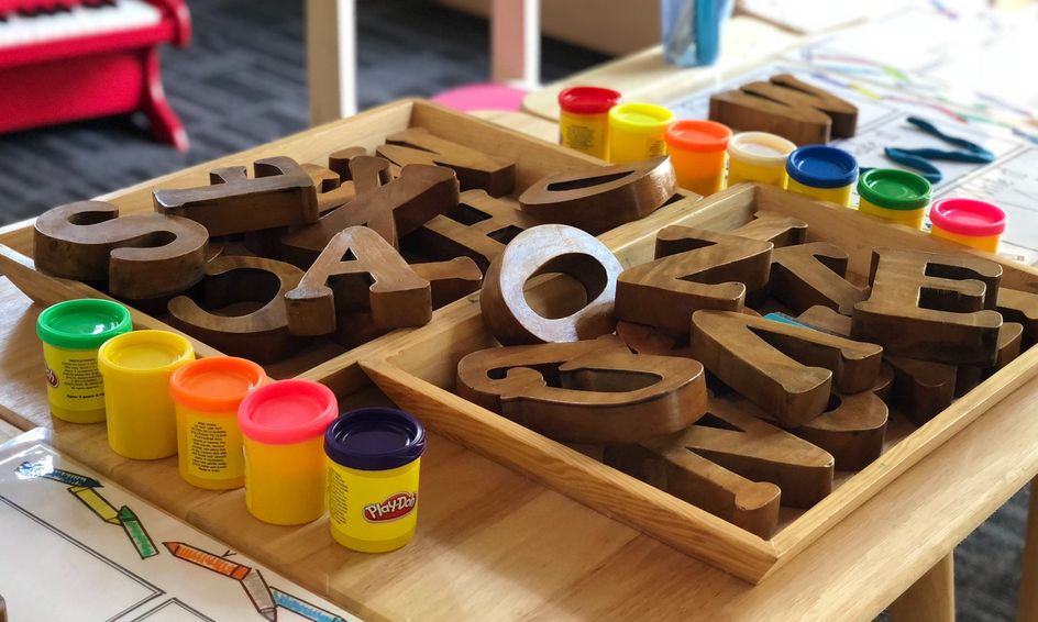 play doh let's create table