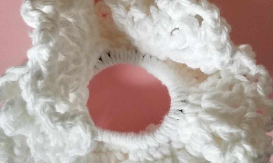 Learning To Crochet Ruffled Hair Scrunchy Class Intermediate