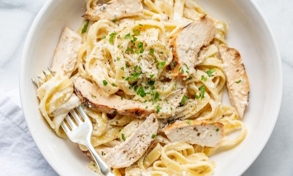 Cooking With Carri Chicken Fettuccine Alfredo Small Online Class For Ages 8 13 Outschool - chicken knife roblox