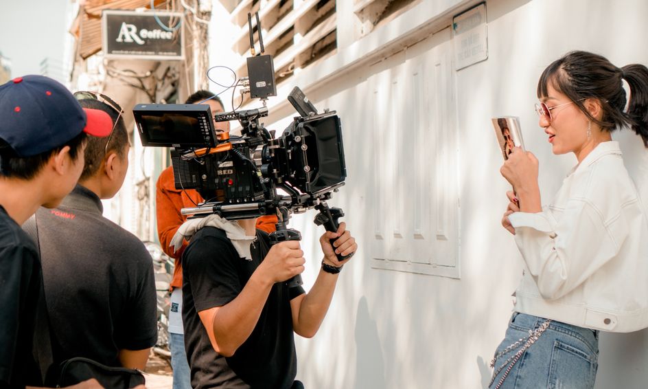Producing A Film Small Online Class For Ages 15 18 Outschool