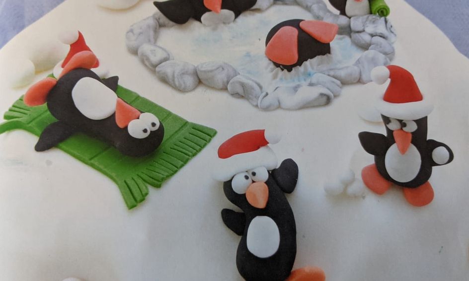 Make A Traditional British Christmas Cake With Marzipan Decorations Flex Small Online Class For Ages 13 18 Outschool
