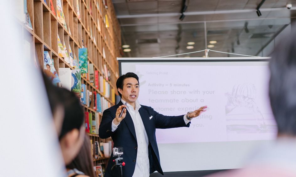 Introduction To Public Speaking Communication Techniques Small