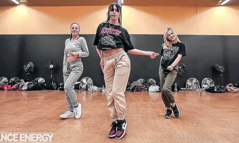 Beginner Hip Hop Class Let S Dance Small Online Class For Ages 7 10 Outschool