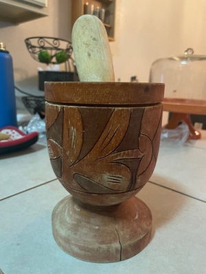 Pelon- Wooden cup with flower carvings 