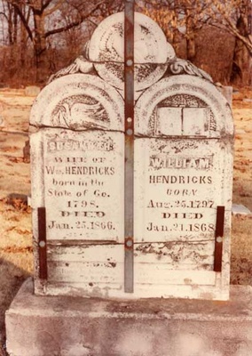 William and So-Kin-Nee's gravestones in the Hendricks Cemetery
