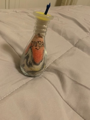 Dubai sand bottle