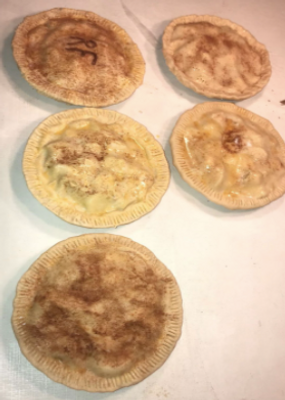 Apple pies before the oven