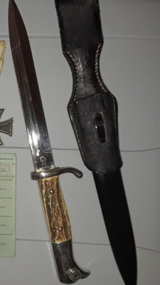 Bayonet dagger taken from a Nazi youth