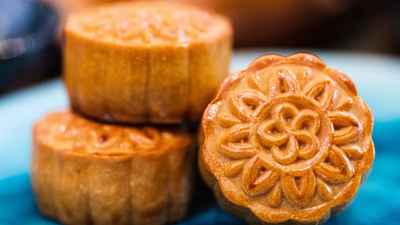 Moon cake is a Chinese Delicacy