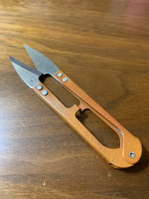 An image of the full scissor