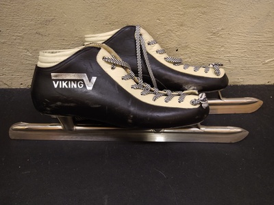 A pair of Viking speed skates.