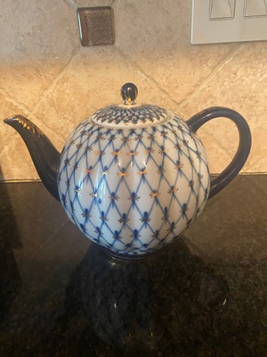 A tea pot 