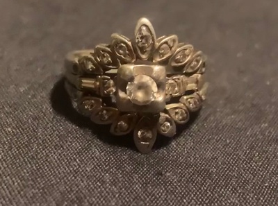 My great grandmother’s ring