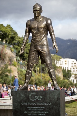 Statue of Cristiano 