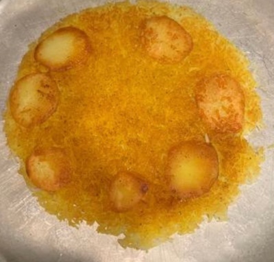 Persian tahdig with potatoes 