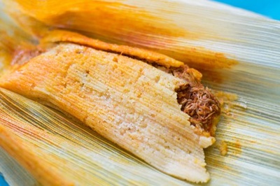 tamales with red meat