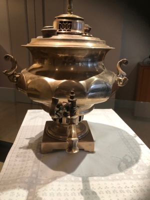 This is an eleven-pound, copper samovar