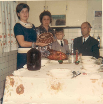 Family Christmas two years after arrival (1968)